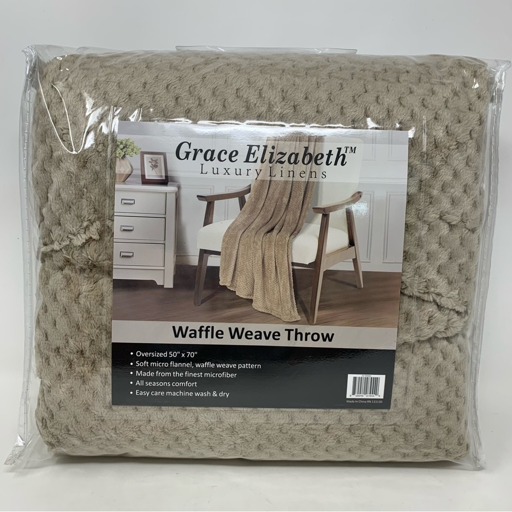 NEW Grace Elizabeth Waffle Weave Throw 50”X70”